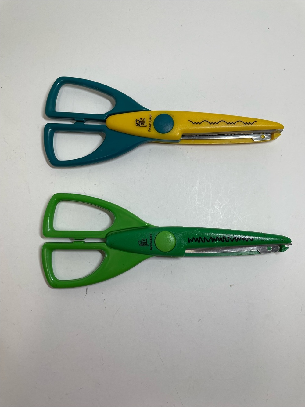 Decorative Craft Edger Scissors (2 pair)